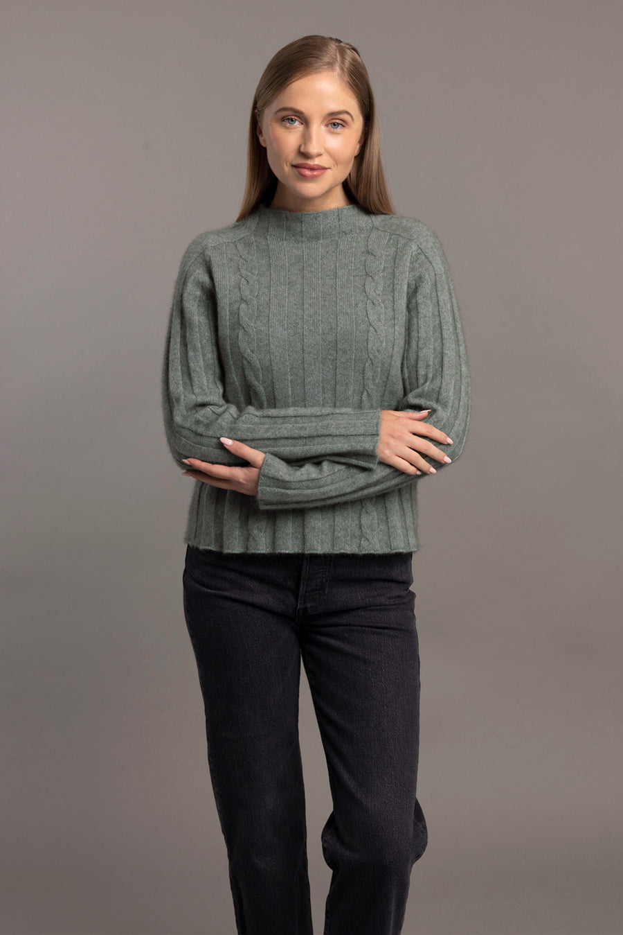 Corrugated Cable Pullover