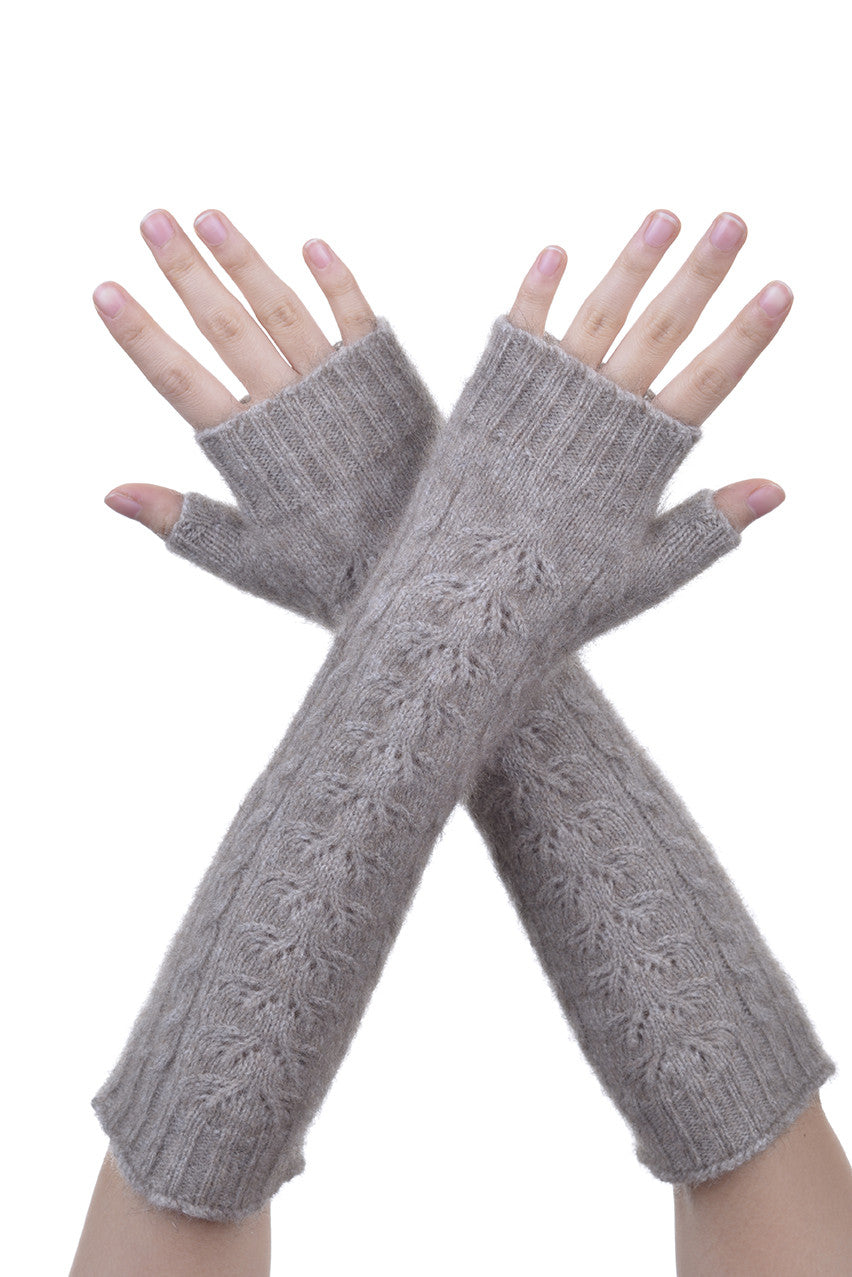 Possum Merino Cable Glovelet